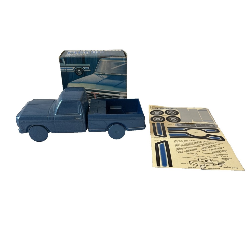 Vtg Avon 73 Ford Ranger Pickup Wild Country After Shave Decanter Full Box Decals